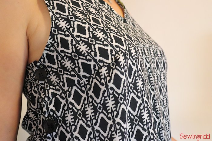 Freshly rereleased Tula dress pattern by Laela Jeyne Patterns, sewn by Sewingridd