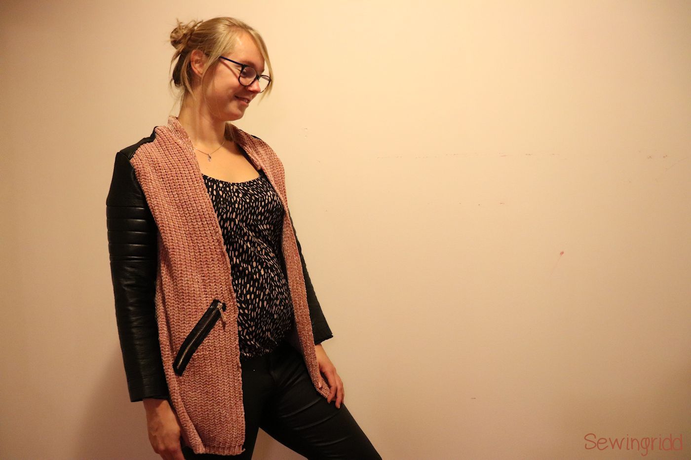 Refashioned cardigan by Sewingridd - The refashioners 2018