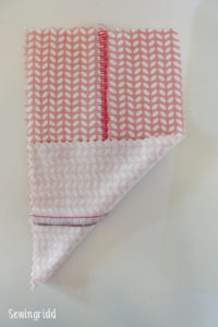 Tutorial on how to sew flat felled seams (flatlock) by Sewingridd