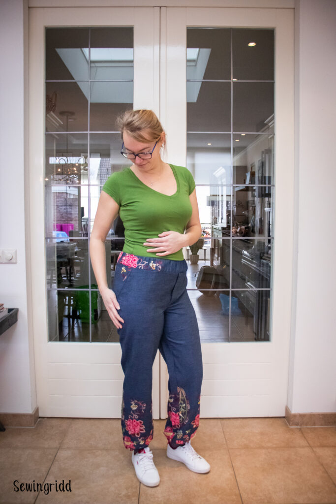 Micky Joggers by PSco, sewn by Sewingridd